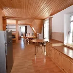 Valaska بيت ضيافة