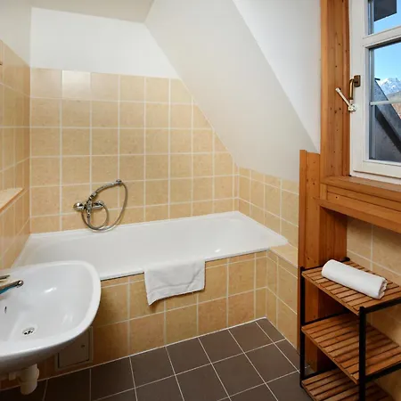 Valaska Gasthuis 3*