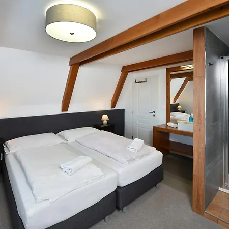 Valaska Gasthuis 3*