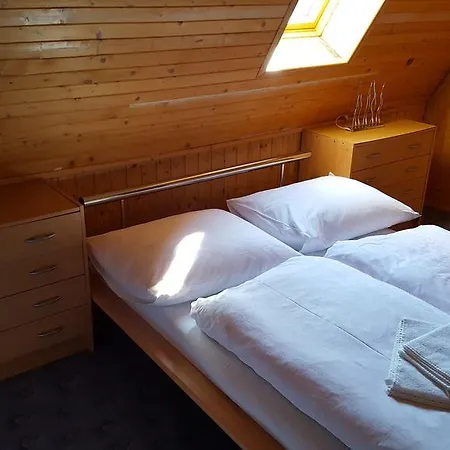 Valaska 3*